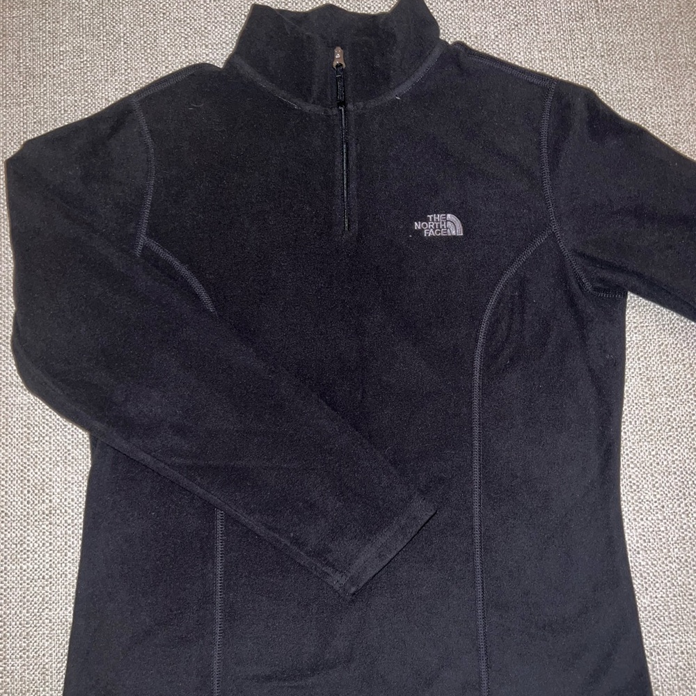 The North Face Black Fitted Long Sleeve Hoodie